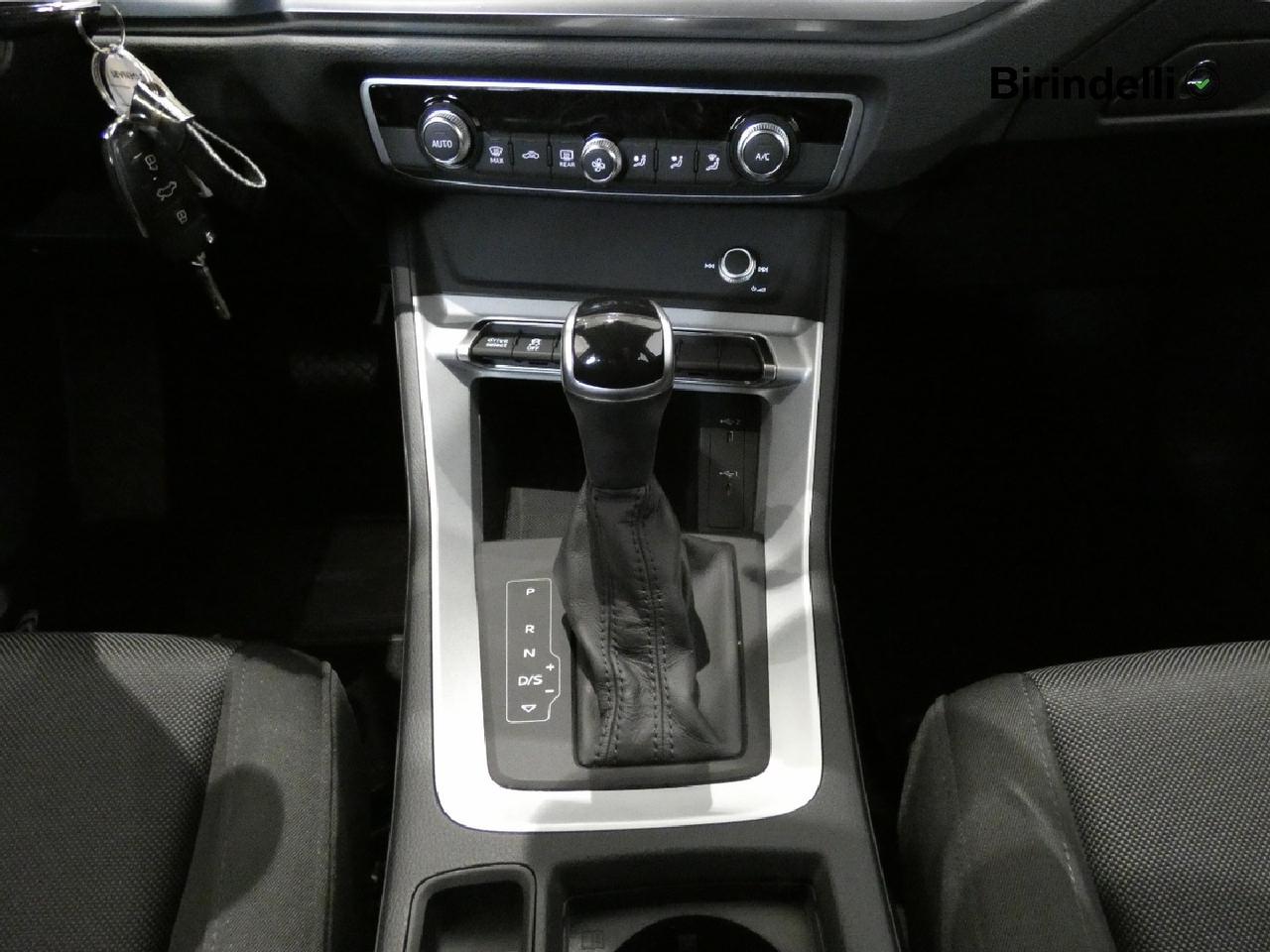 AUDI Q3 2ª serie - Q3 SPB 35 TDI S tronic