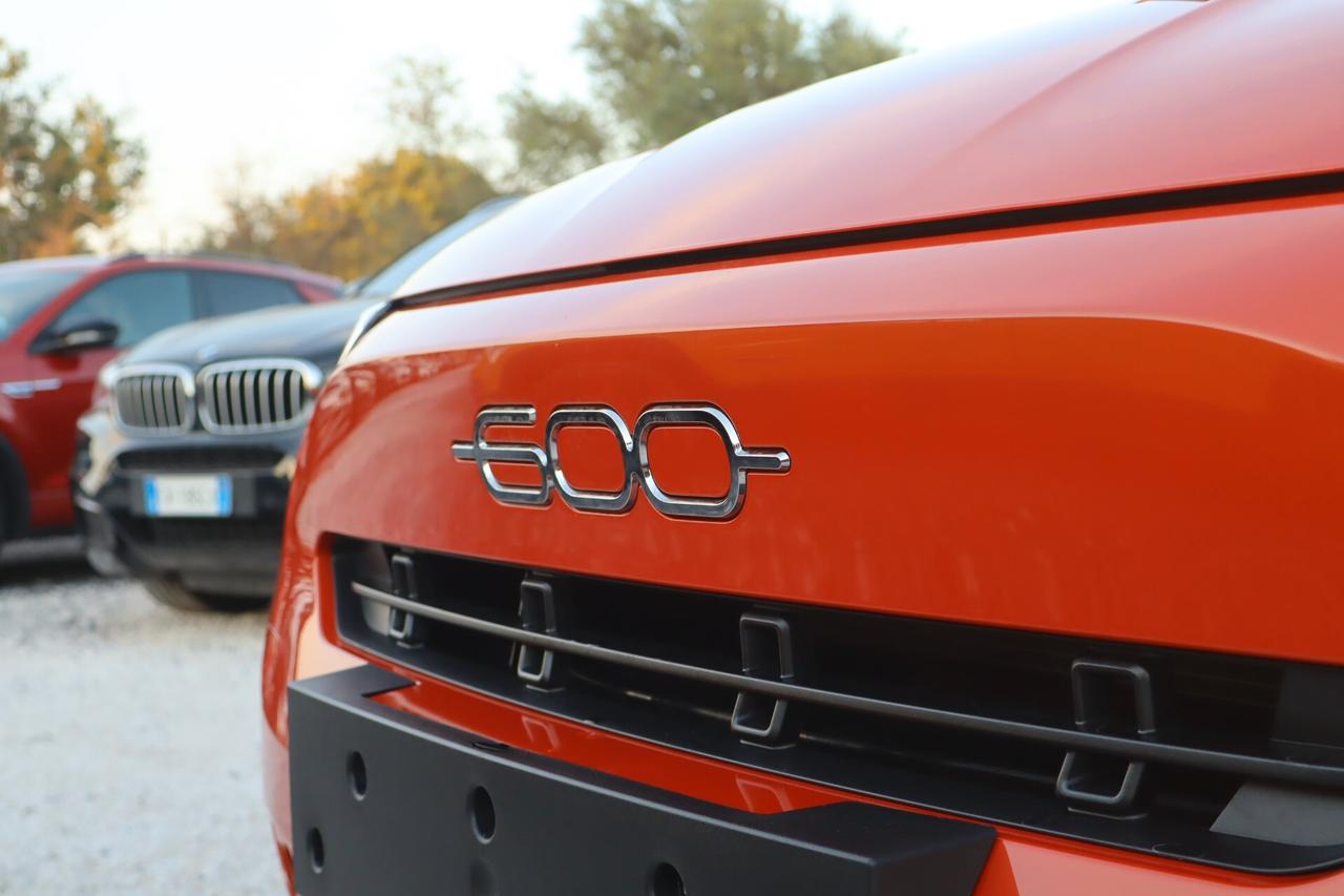 Fiat 600 BENZINA 100CV La Prima Tua A SOLI 255€