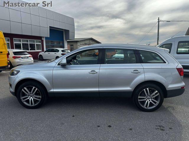 AUDI Q7 Q7 I 2006 3.0 V6 tdi quattro tiptronic DE836NF