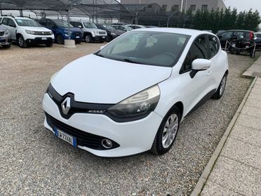 RENAULT Clio 1.5 dCi 8V 75CV 5 porte Costume National