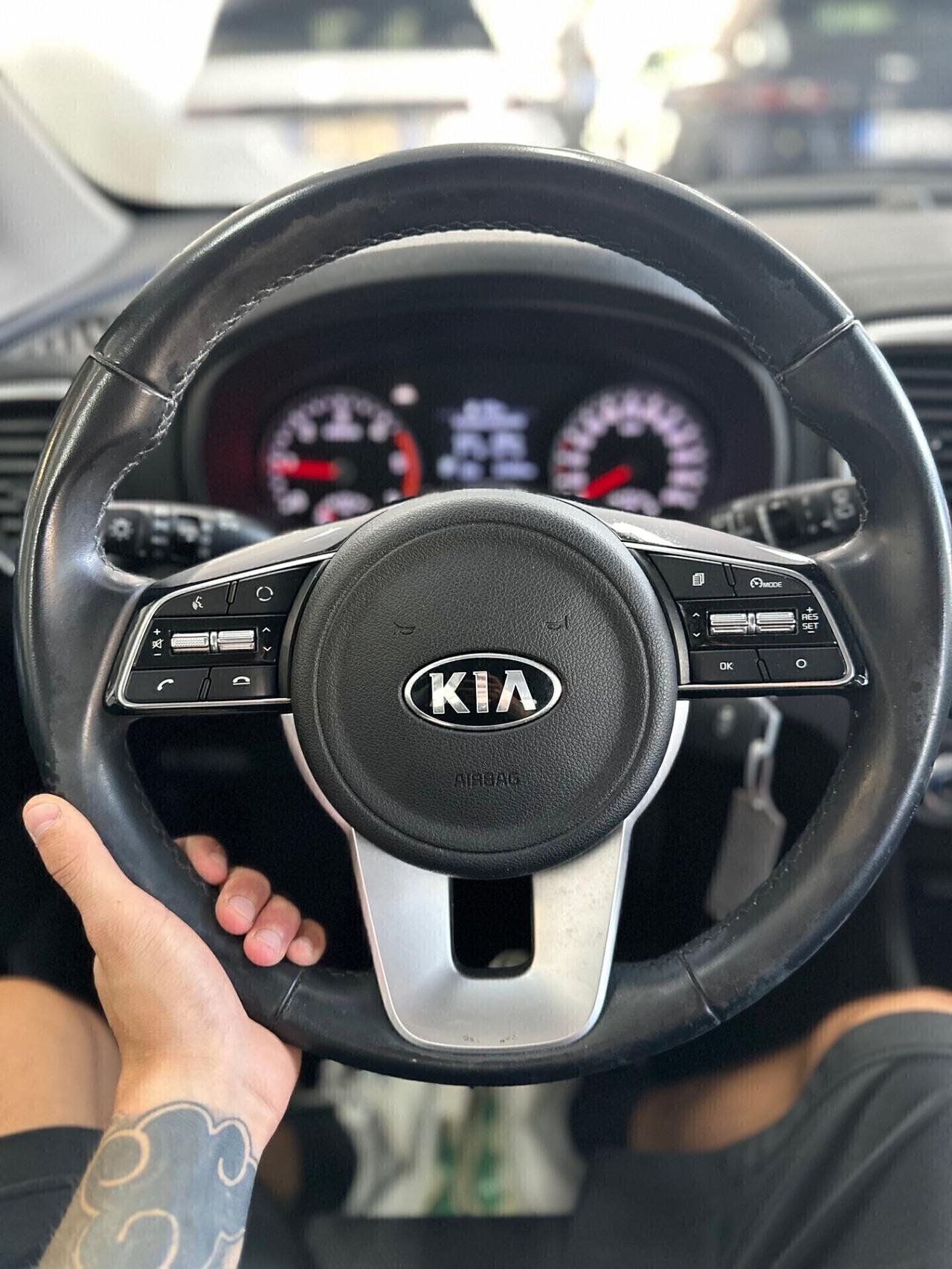 Kia Sportage 1.6 CRDI 136 CV 2WD Mild Hybrid Urban