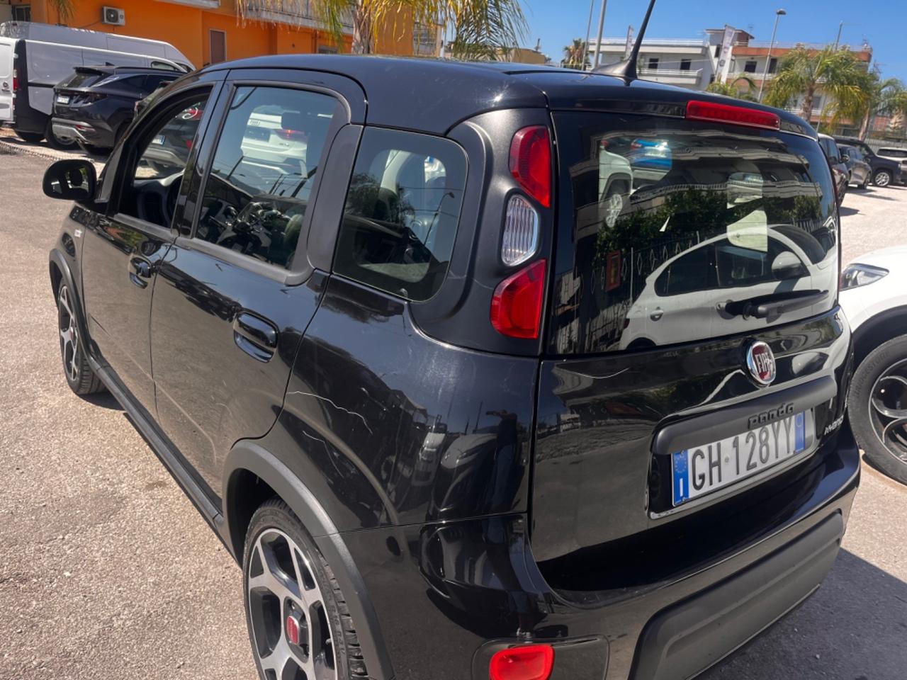 Fiat Panda 1.0 FireFly S&S Hybrid Sport