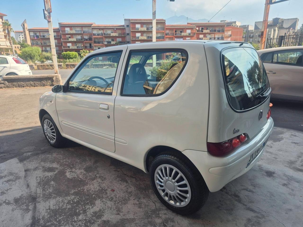Fiat 600 1.1 Active CON SOLI 36000 KM O.C.C.A.S.I.O.N.E....
