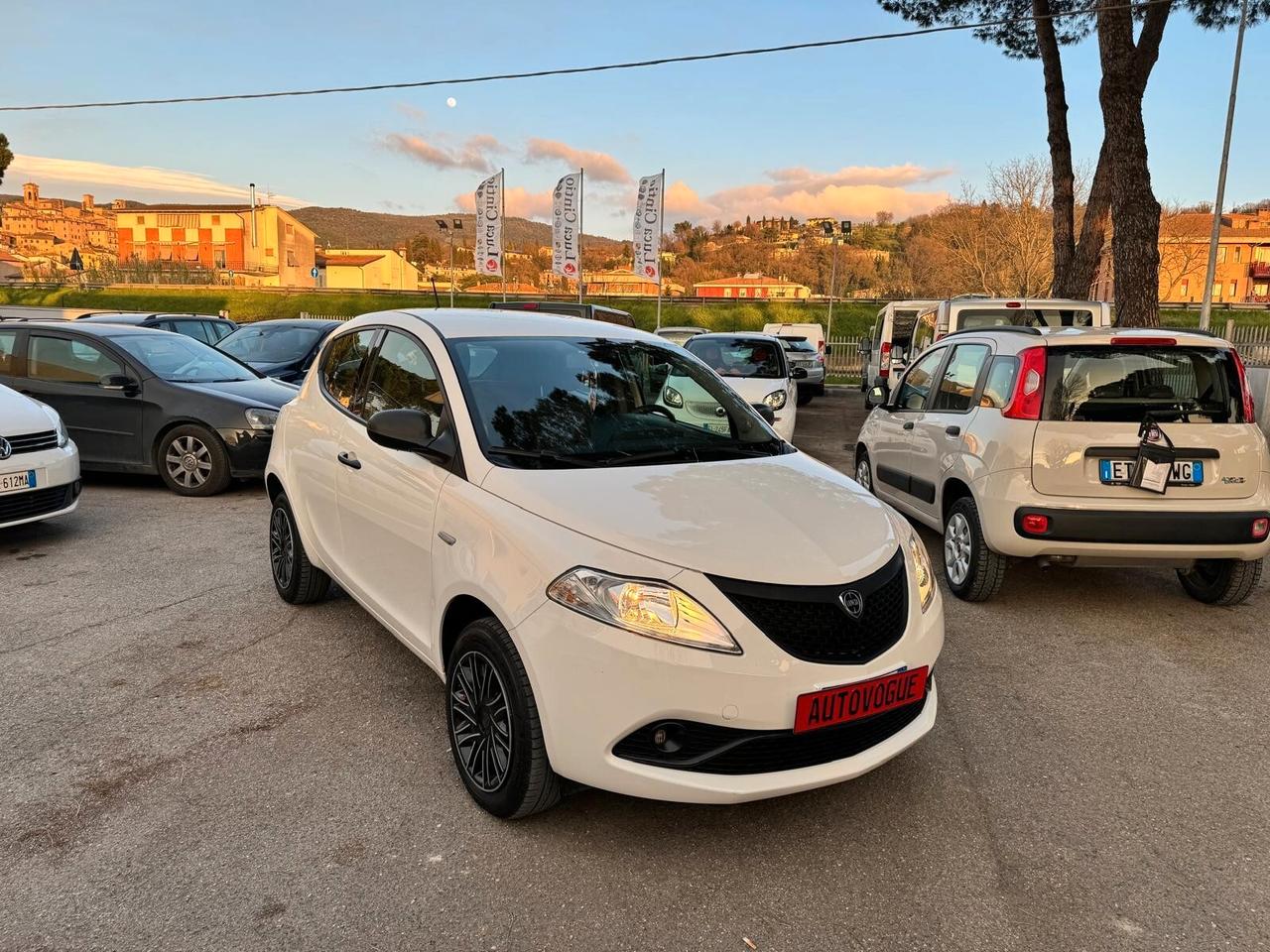 Lancia Ypsilon 0.9 T.AIR 84CV METANO