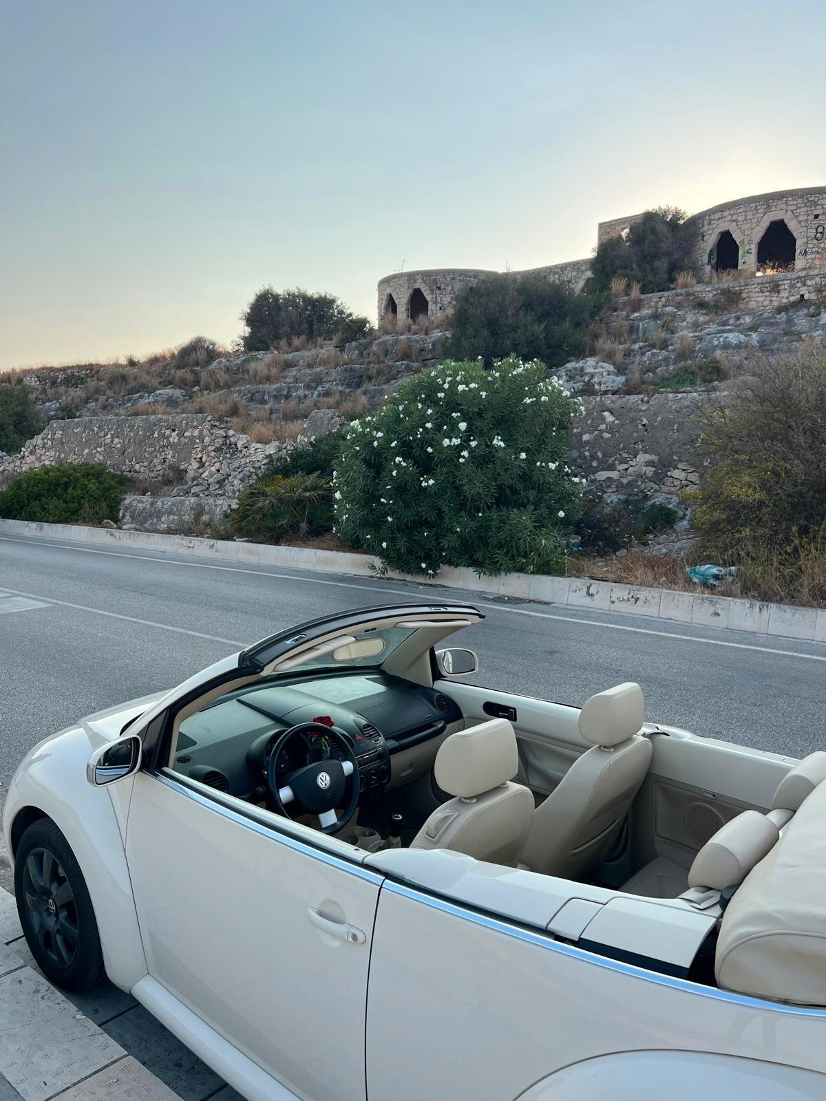 Volkswagen New Beetle 1.6 102 CV Cabriolet