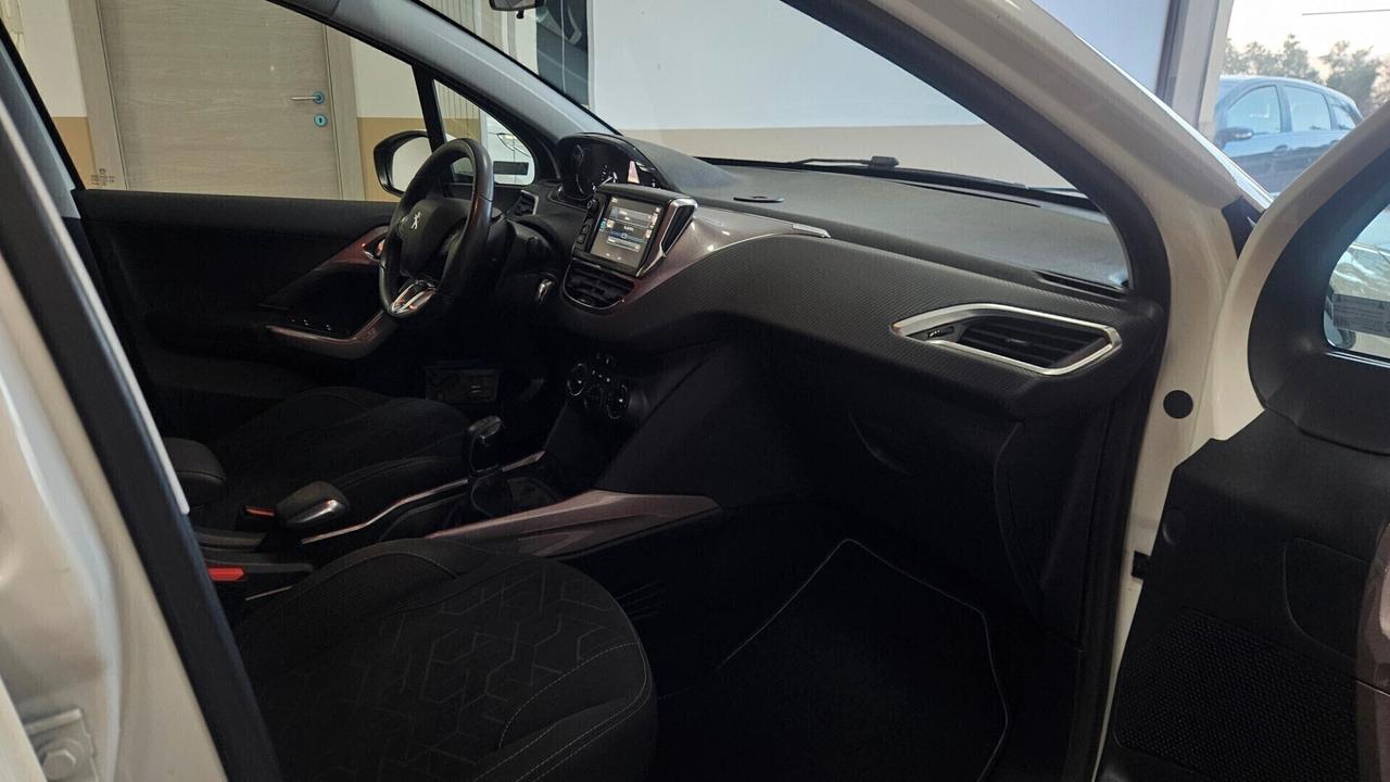 Peugeot 2008 1.6 e-HDi 92 CV Stop&Start Urban Cross