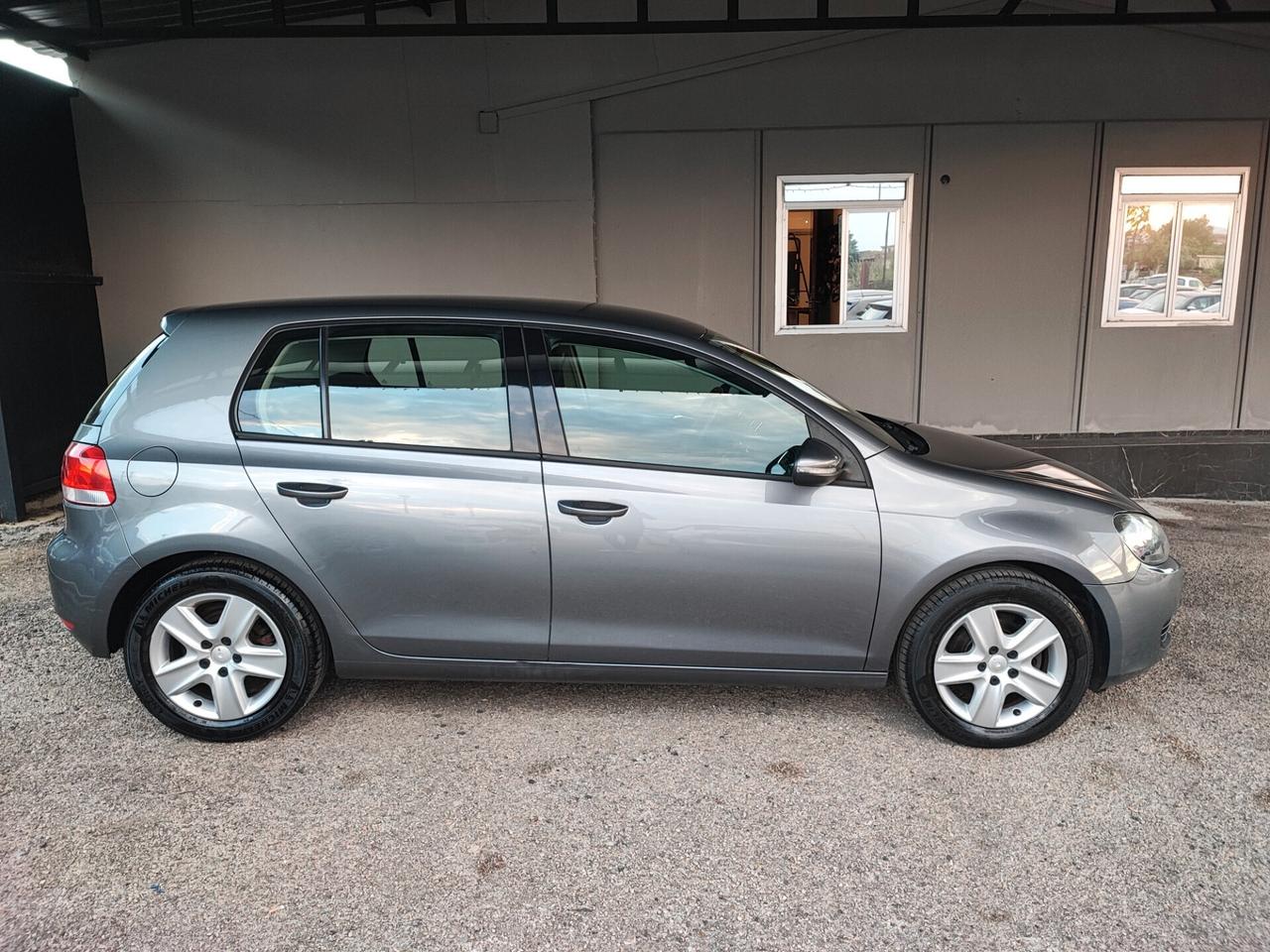 Volkswagen Golf 1.6 5p. Comfortline