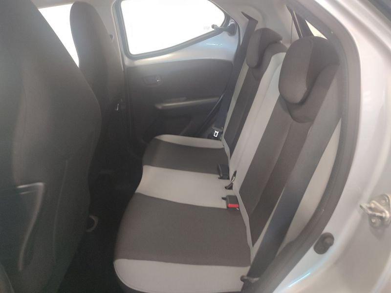 Toyota Aygo 1.0 VVT-i 69 CV 5 porte x-play