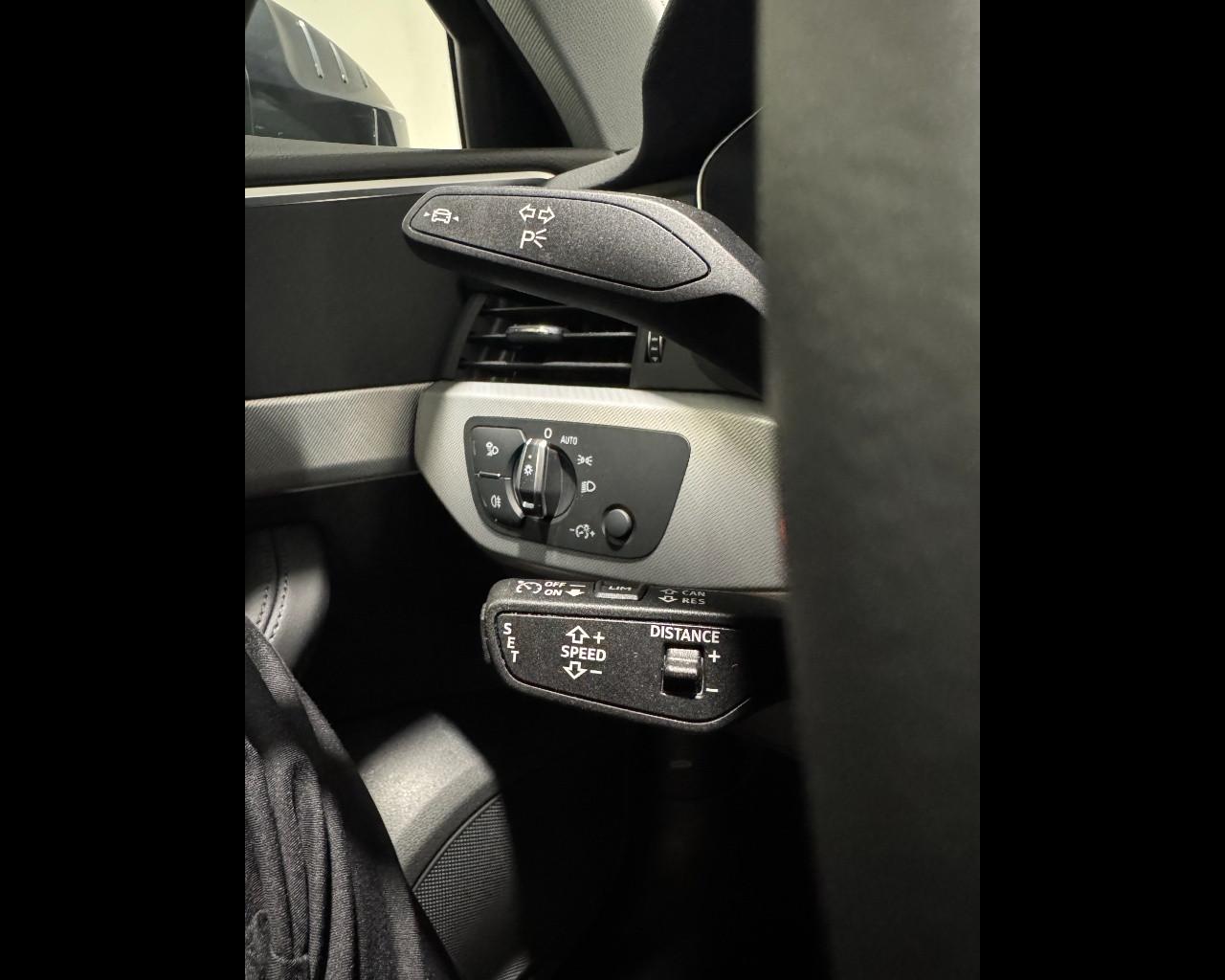 AUDI A4 AVANT 35 TDI MHEV S-TRONIC BUSINESS ADVANCED