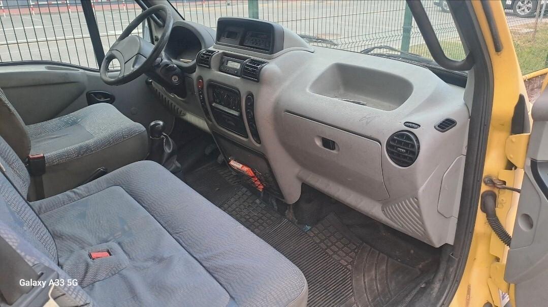 Renault Mascott Mascotte