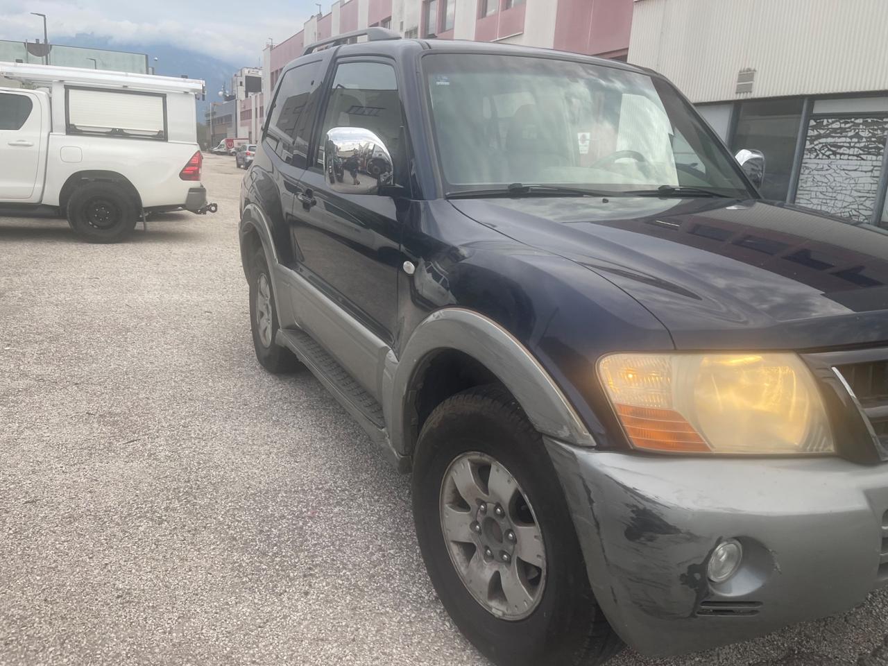 Mitsubishi Pajero 3.2 16V DI-D 3p.