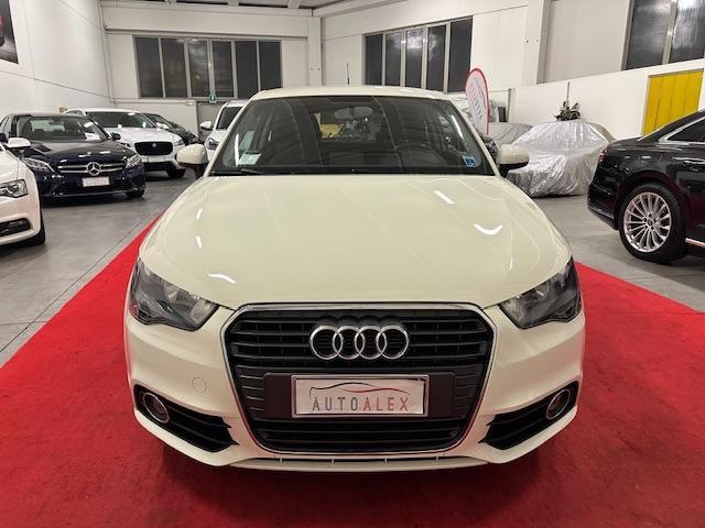 AUDI - A1 1.2 tfsi Attraction c/clima