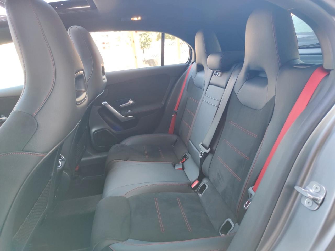 Mercedes-benz A 35 AMG MERCEDEA A35 306CV