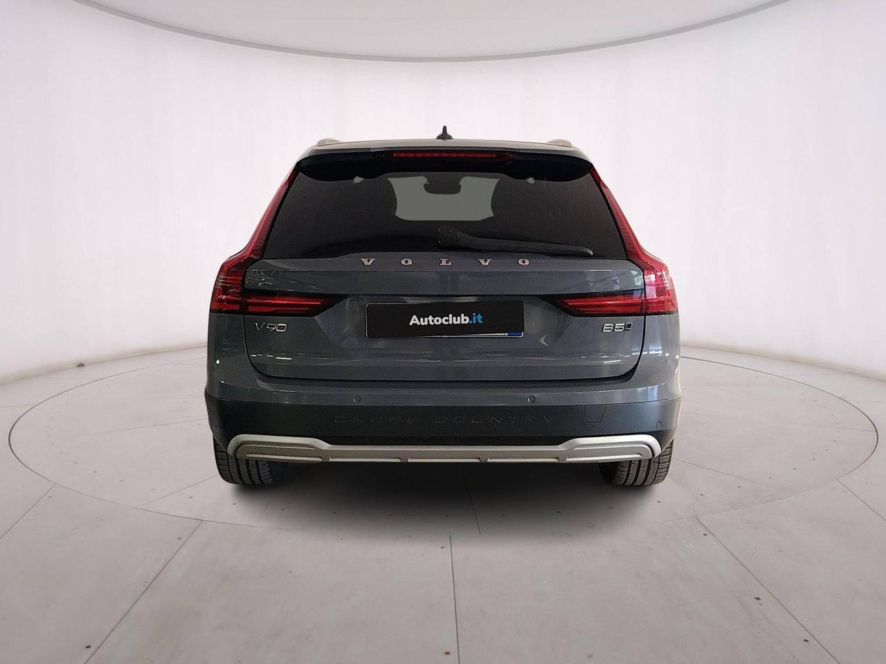 Volvo V90 Cross Country 2.0 b5 Ultimate awd