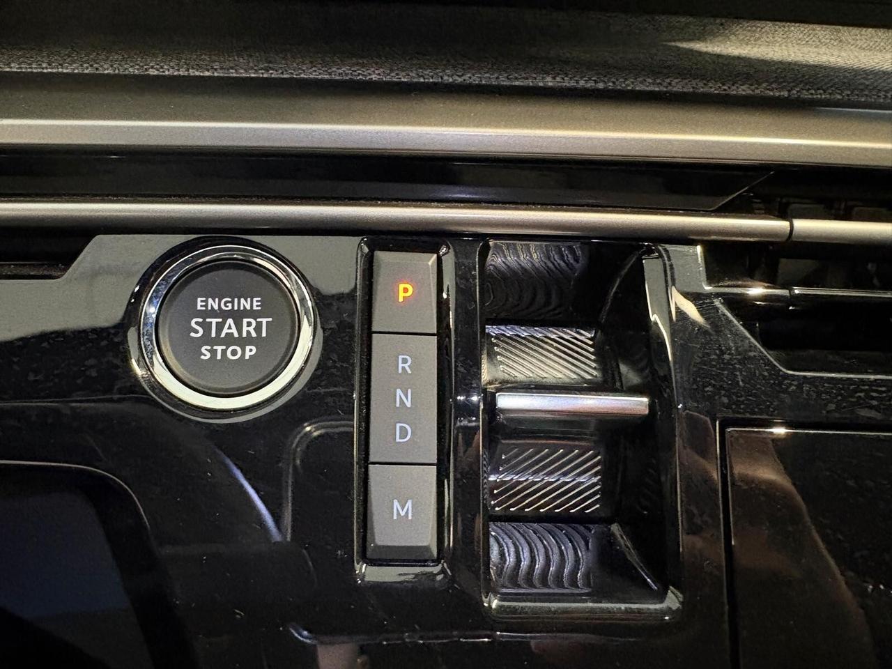 Peugeot 5008 ALLURE Hybrid 145 e-DCS6 7 posti SPOTICAR