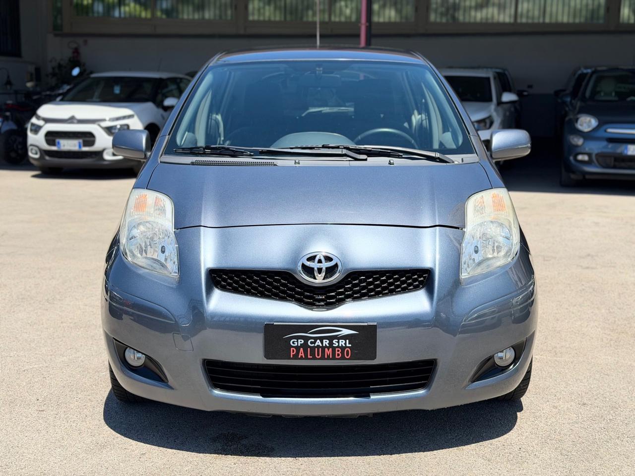 Toyota Yaris 1.3 5 porte Sol X NEOPATENTATI