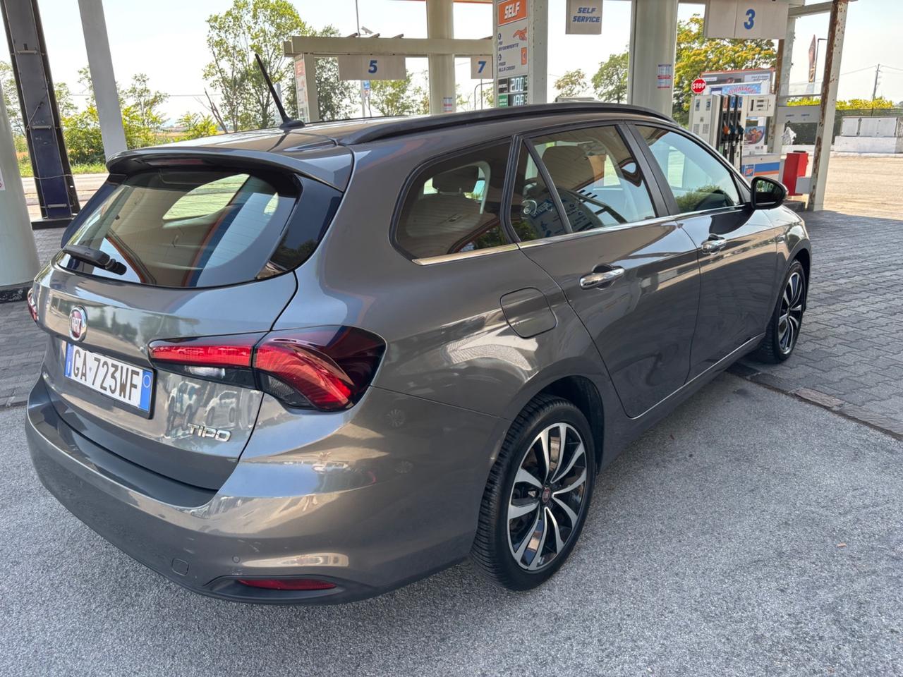 Fiat Tipo 1.6 Mjt S&S DCT 5 porte Mirror