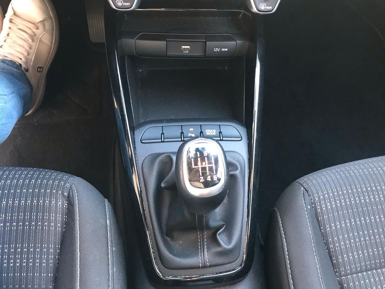 Kia Stonic 1.0 T-GDi 100 CV MHEV MT Style