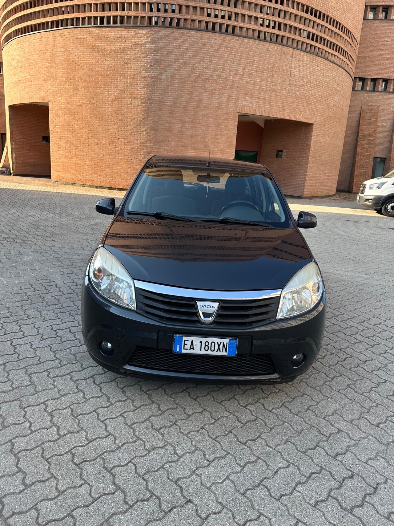Dacia Sandero 1.4 8V GPL Lauréate