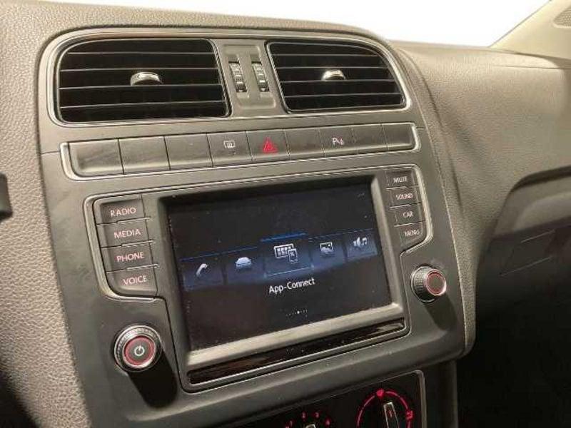 Volkswagen Polo V 2014 1.4 tdi Comfortline 75cv 5p