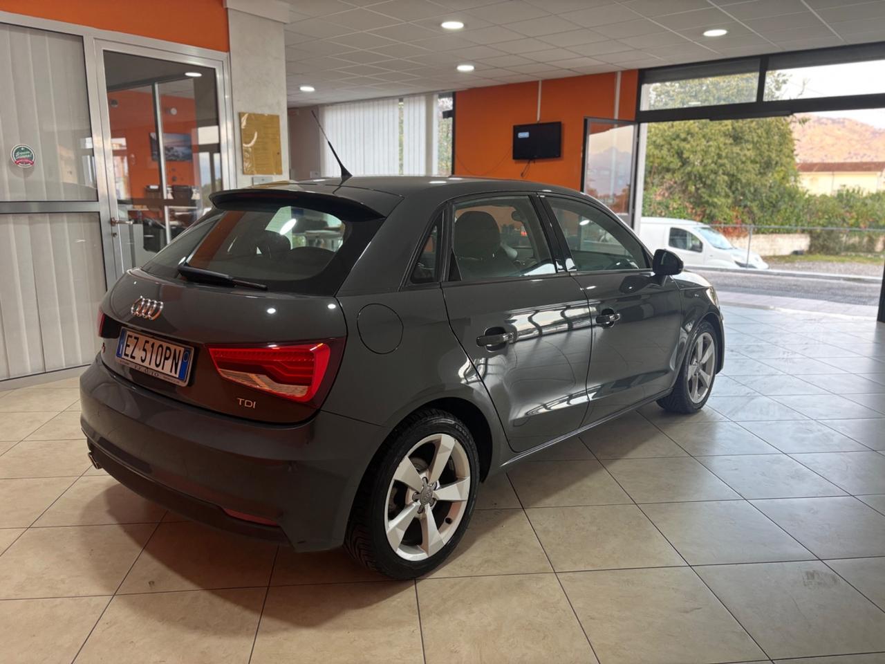 Audi A1 SPB 1.6 TDI 116 CV Sport ok neopatentati