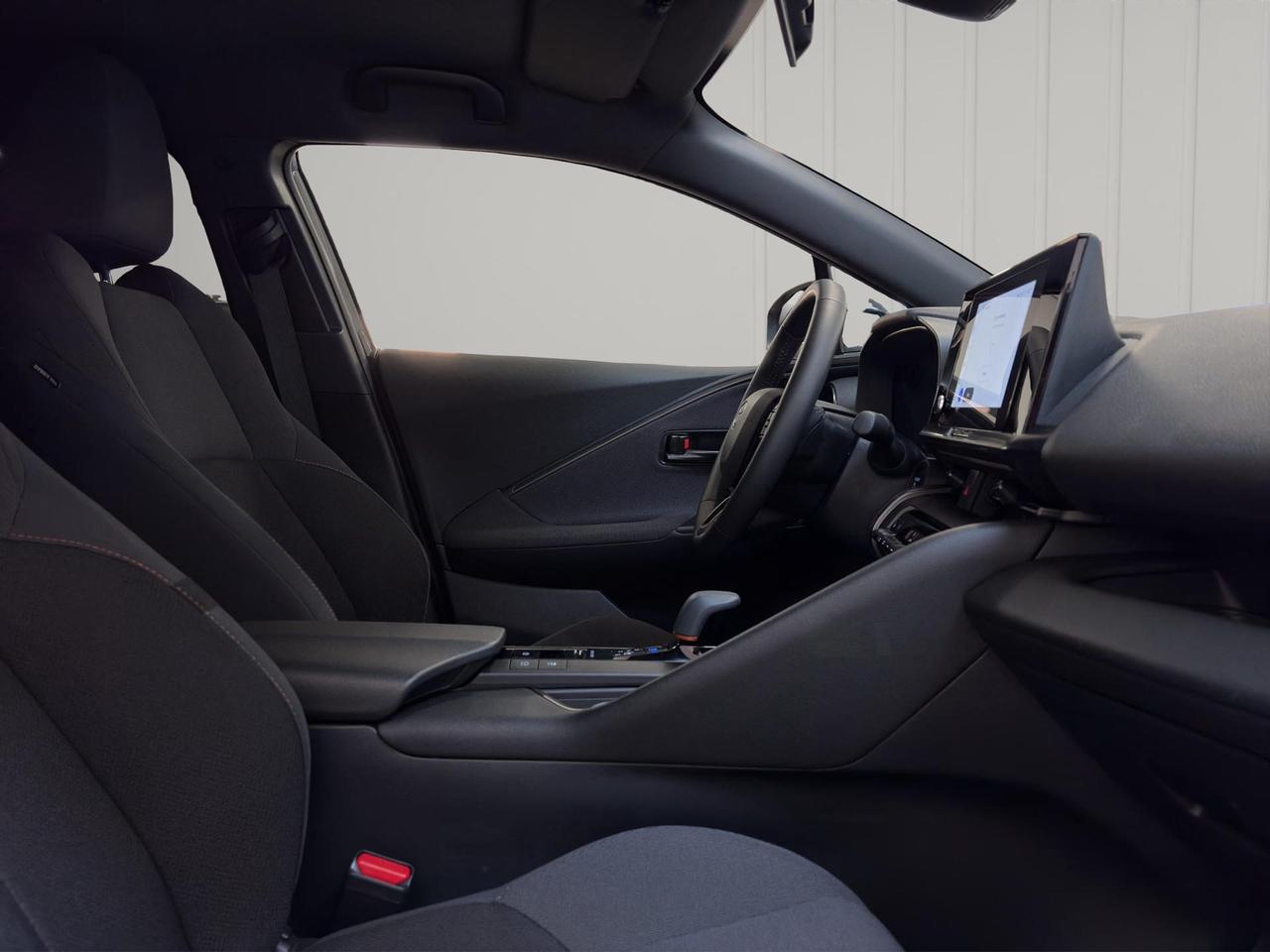 Toyota C-HR 2.0 phev Trend eco fwd e-cvt