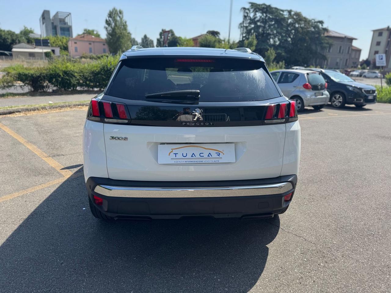 Peugeot 3008 Allure 1.6 Blue HDI 120