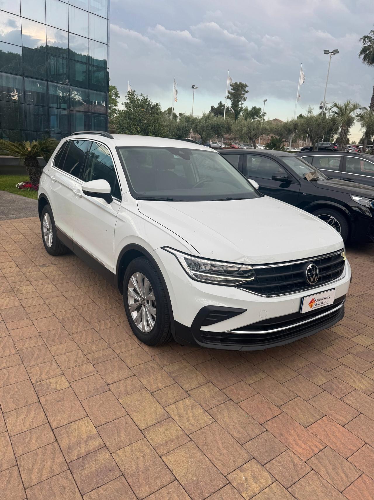Volkswagen Tiguan 2.0 TDI 150 CV SCR DSG Elegance