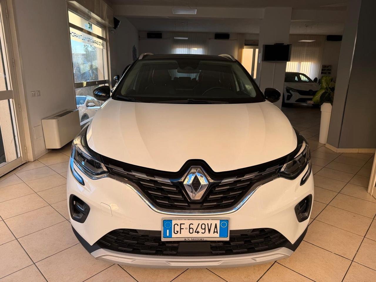 Renault Captur Plug-in Hybrid E-Tech 160 CV Initiale Paris