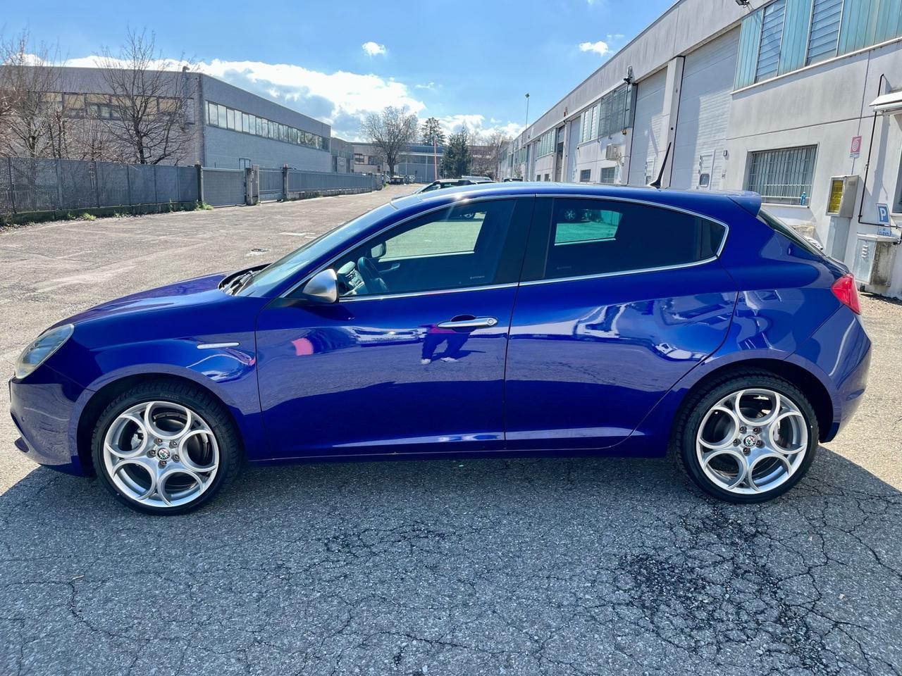 Alfa Romeo Giulietta 1.6 JTDm 100.000km 2018 pari al nuovo