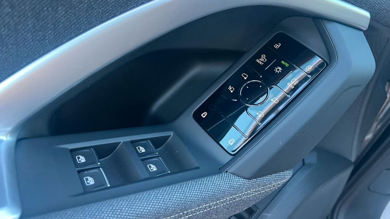 Audi Q5 SPB 40 TDI quattro S tronic line Int+Ext Grigio Tambora metallizzato km O