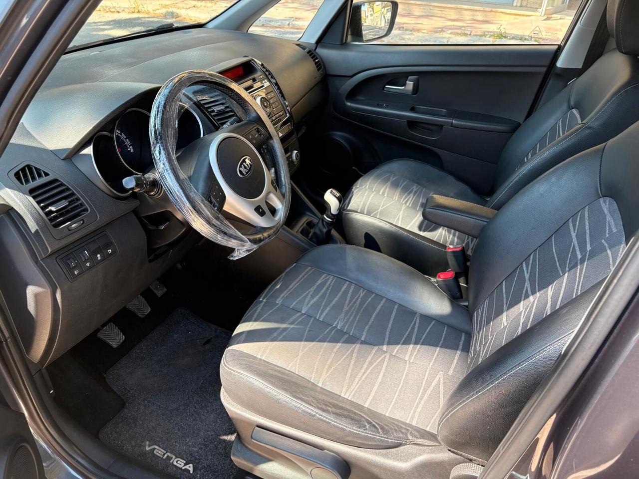 Kia Venga 1.4 CRDi 90CV Cool AUTOCARRO