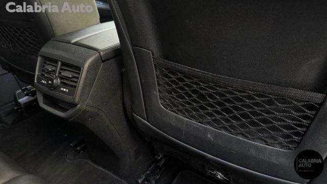 PEUGEOT 3008 BlueHDi 130 S&S Allure