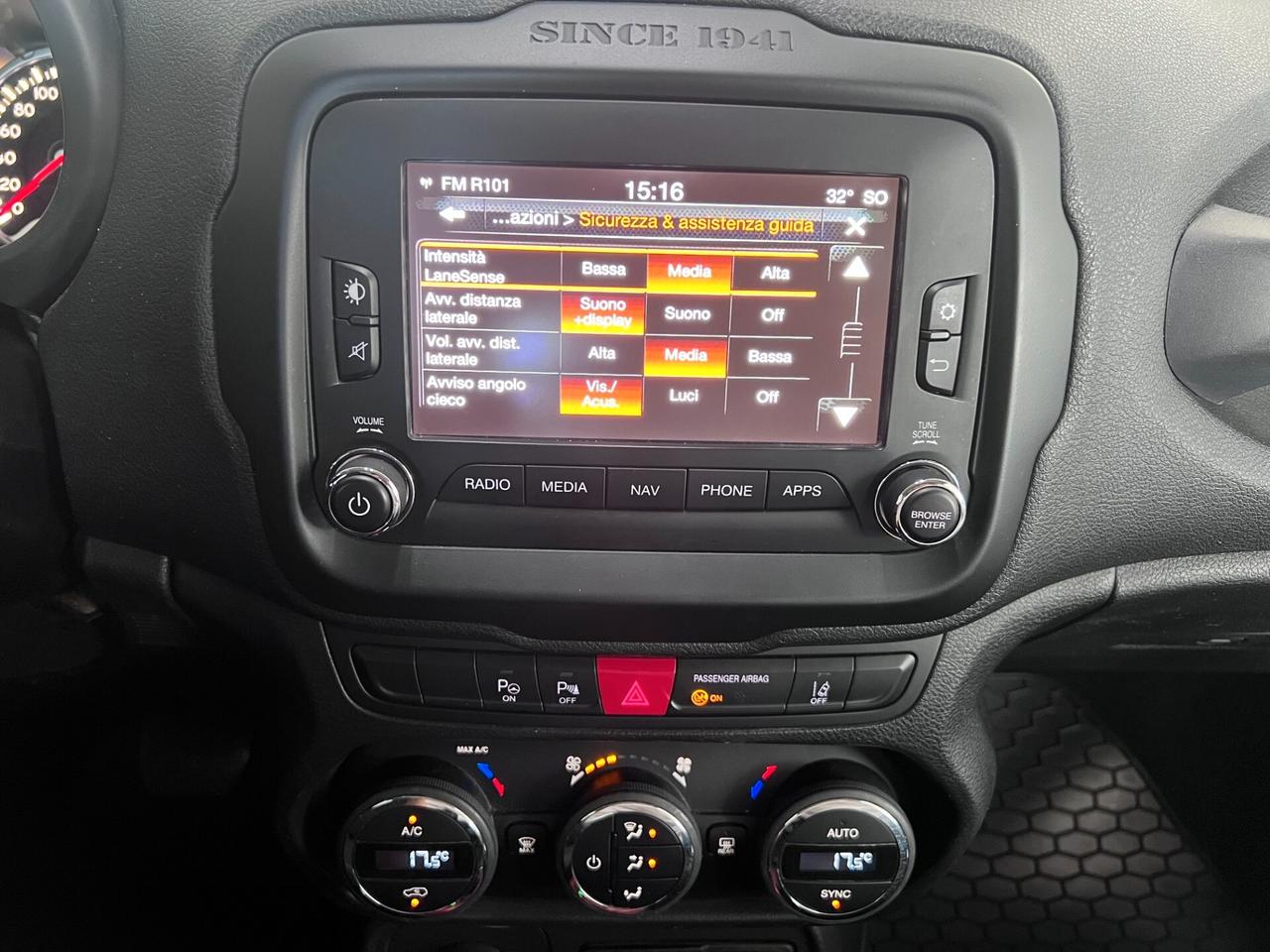 Jeep Renegade 2.0 mjt Trailhawk 4wd 170cv AUTOM. NAVI/CAMERA/17;