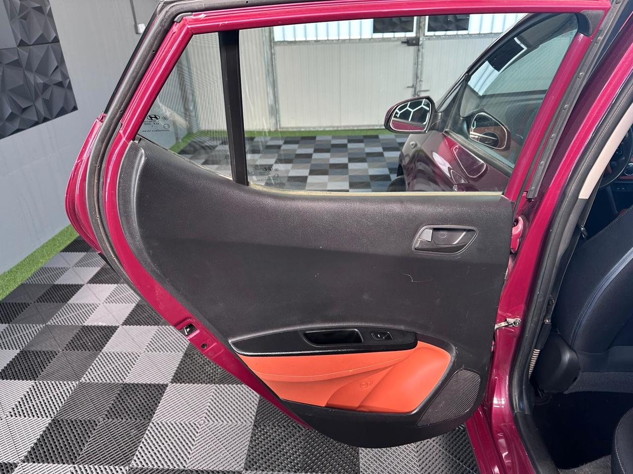 Hyundai i10 1.0 MPI Login