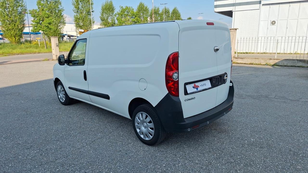 Opel Combo 1.4i 95CV PC-TN Van (750kg) E6