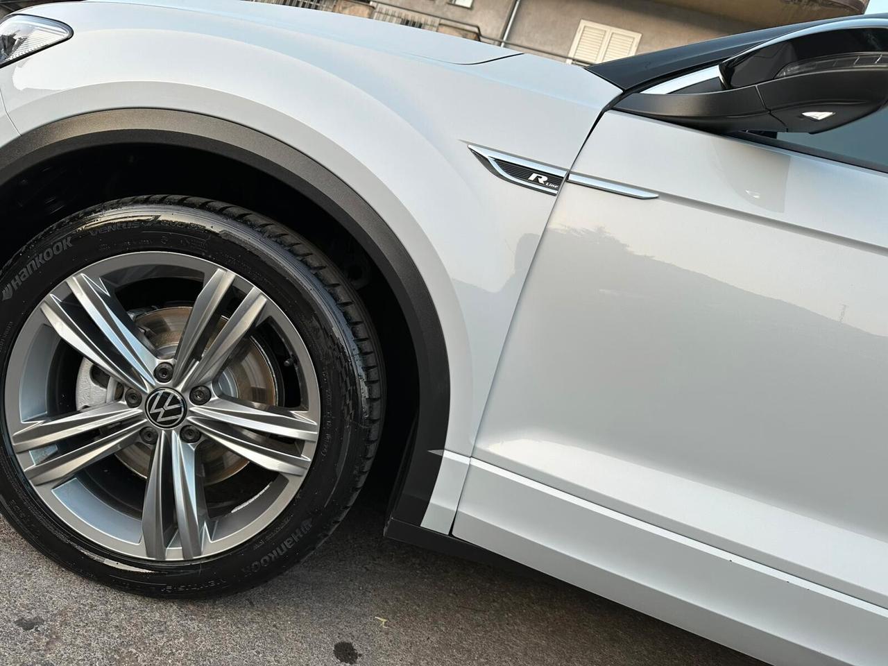 Volkswagen T-Roc 2.0 TDI SCR 150 CV DSG 4MOTION R-Line