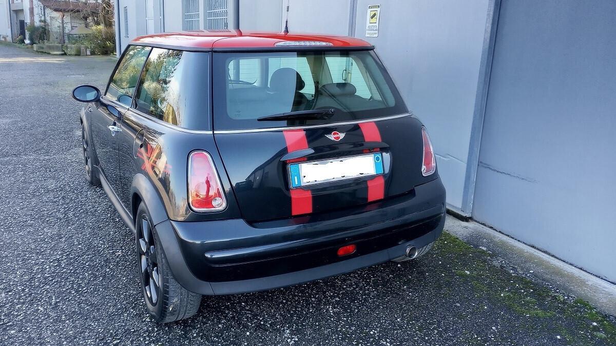 Mini Cooper 1.4 diesel