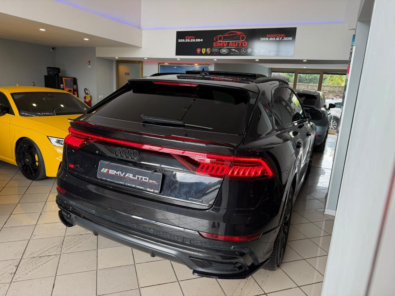 Audi Q8 55 TFSI quattro tiptronic Sport