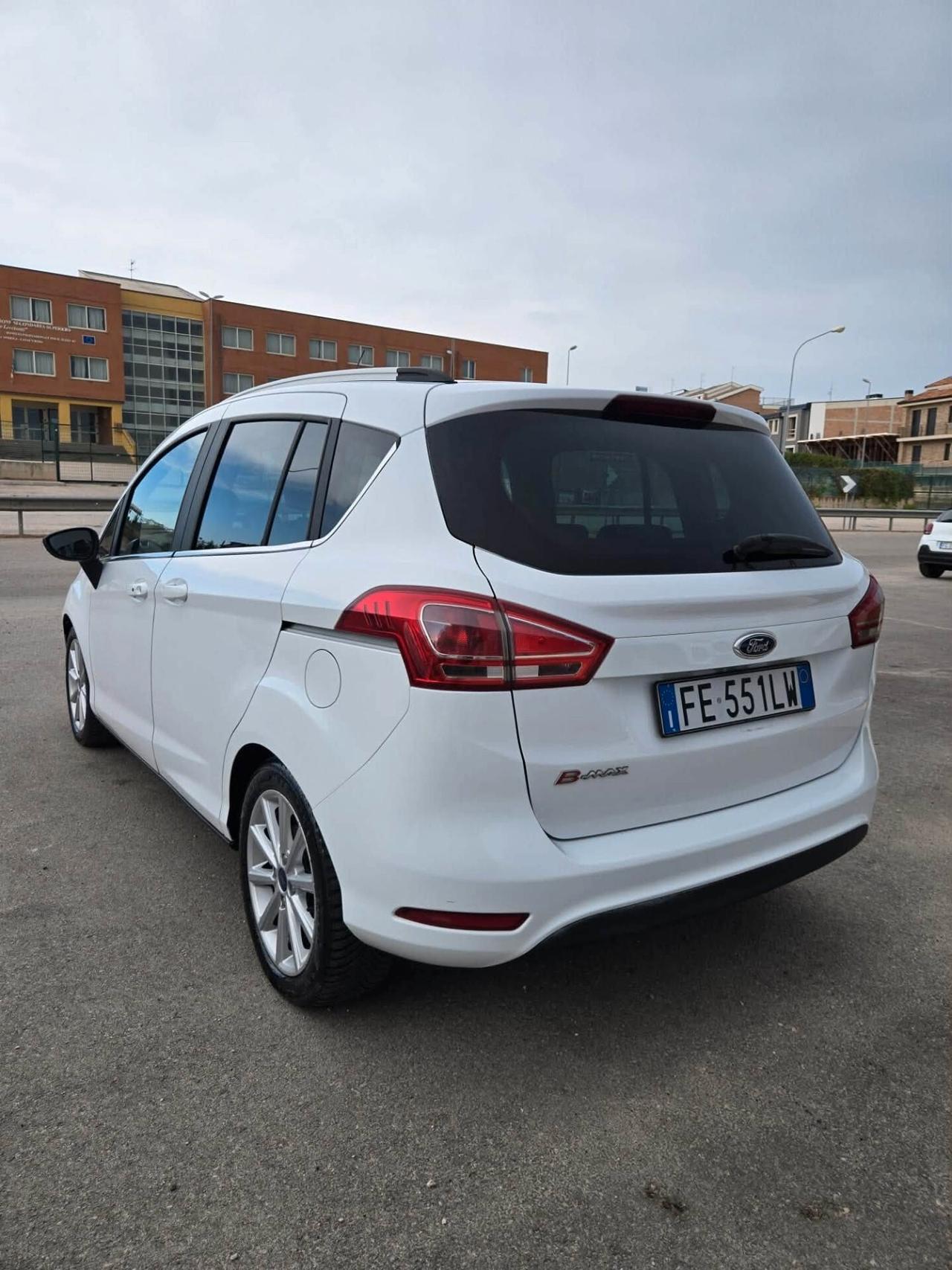 Ford B-Max 1.4 90 CV GPL Titanium