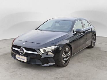Mercedes-Benz Classe A A 180 d Sport Night edition auto