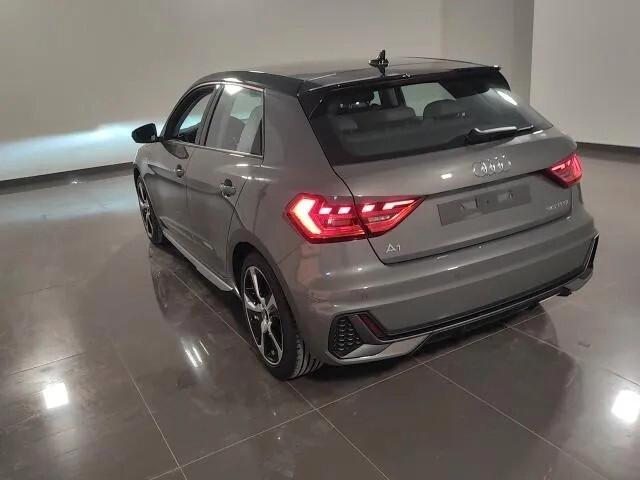 Audi A1 SPB 30 TFSI S tronic line edition KM 0