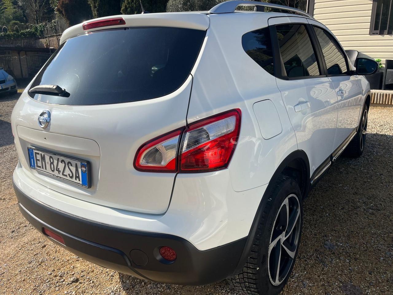 Nissan Qashqai 1.6 Diesel - Suv - Neopatentati