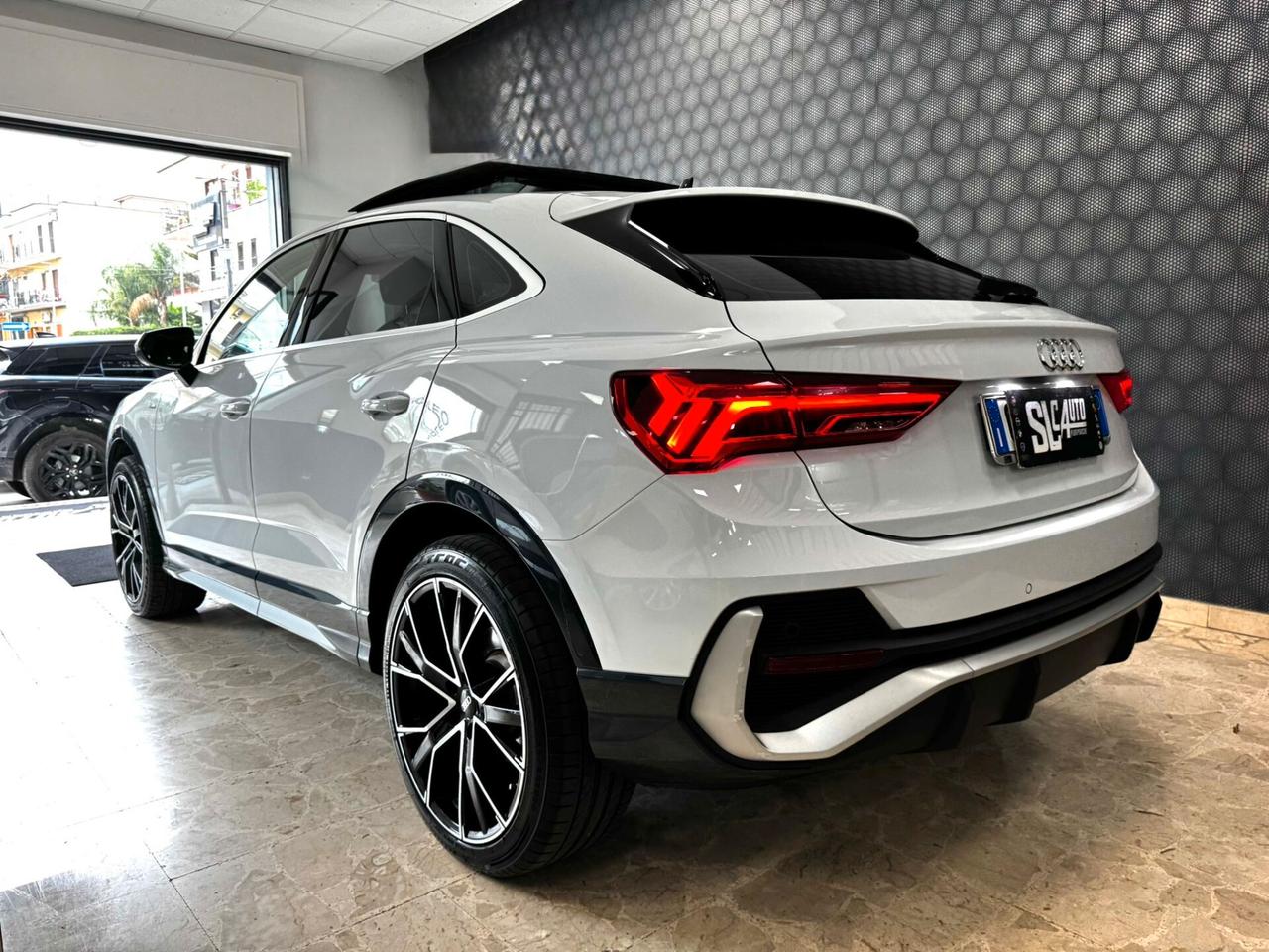 Audi Q3 SPB 35 TFSI S tronic line edition