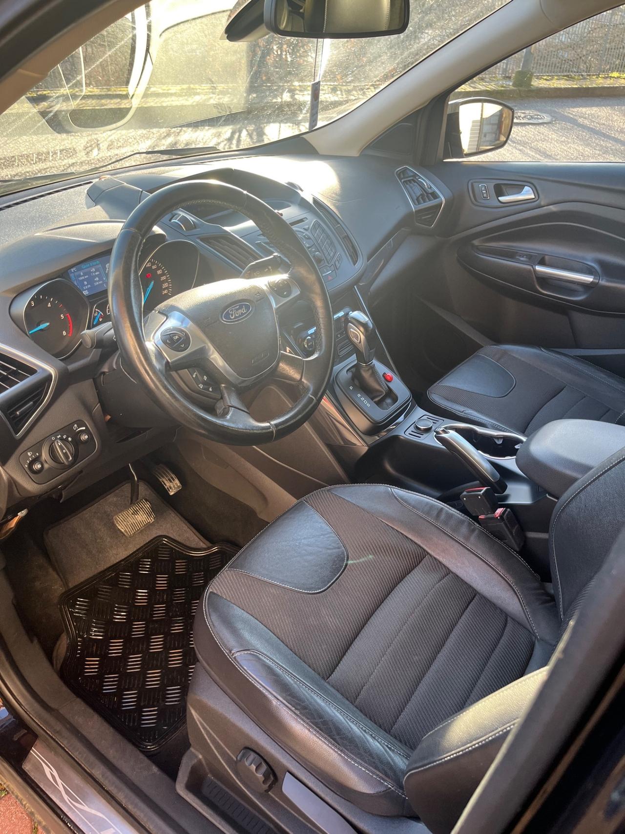 Ford Kuga 2.0 TDCI 163 CV 4WD Powershift Titanium X