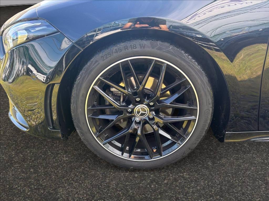 MERCEDES A 180 Sport Night edition auto del 2020