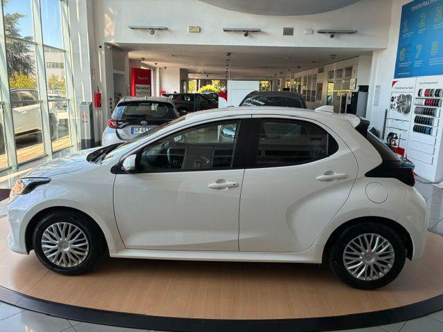 TOYOTA Yaris 1.5 Hybrid 5 porte Active