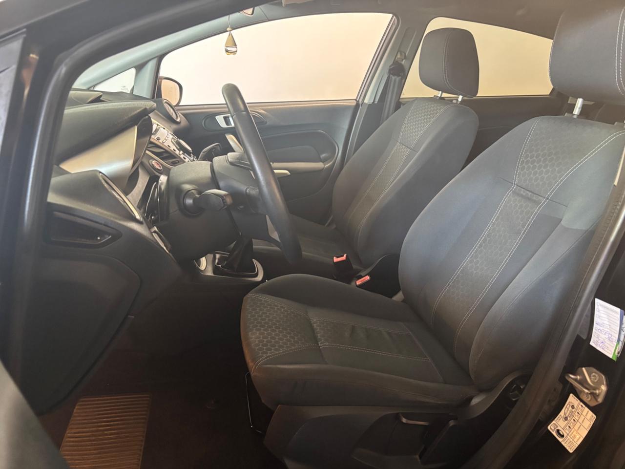 Ford Fiesta 1.4 5 porte Bz.- GPL Titanium