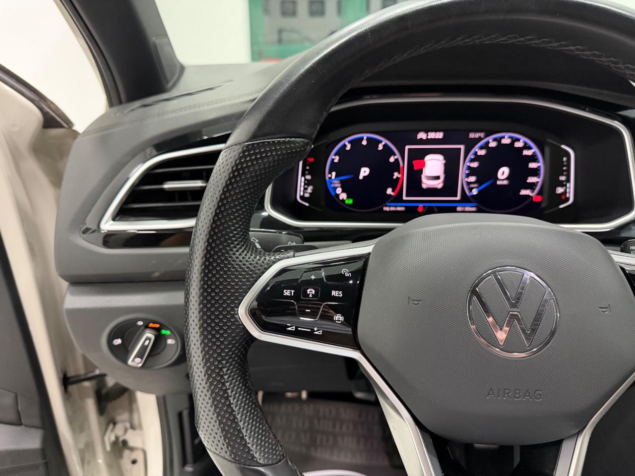 Volkswagen T-Roc 1.5 TSI ACT DSG R-Line