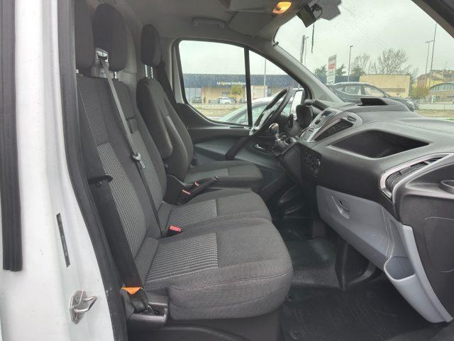 FORD Transit Custom 2.0 TDCi 130 CV Furgone Trend